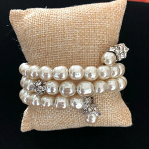 Coiled Adjustable Potato Pearls Wrap Bracelet Crystal Accents Fashion Jewelry 7”